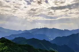 浙江这个小县城，景色媲美杭州，比义乌夏天低10度，很宜居人还少图片
