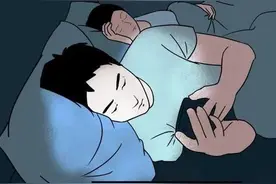 深夜失眠的我看着旁边熟睡的爱人，我又想起了那个她图片