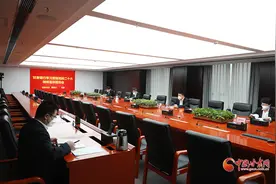 甘肃银行党委书记、董事长刘青向全行员工宣讲党的二十大精神图片