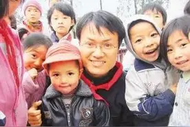二十年前山区支教感动中国的徐本禹，30岁正处，如今40岁副厅级！图片