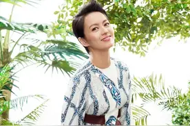 清纯在线的大长腿女神——梁咏琪图片