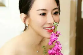 “九球天后”潘晓婷：唯美迷人高清写真图片