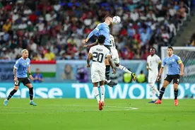 2022世界杯：乌拉圭意外出局，卡瓦尼很生气，苏亚雷斯泪流满面图片