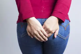 为啥女生的内裤总是“卡屁股缝”？原来，挑内裤还有这么多讲究图片