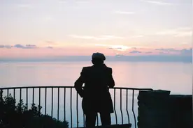 《一个人的朝圣》：生命中所有的遗憾，都是另一种成全图片