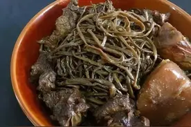 老人多吃咸菜，对身体健康有益无害？咸菜，到底应不应该吃？图片
