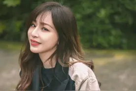 谁红和谁玩，王心凌再次爆红，让我们看到了娱乐圈有多么现实图片