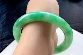 翡翠「种水」科普——豆种，来看看豆种细分类型对应的市场价格图片