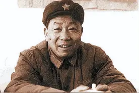 中美王牌狙击手对决：张桃芳对战美“幽灵”狙击手，敌人闻风丧胆图片