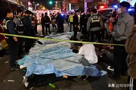 为何梨泰院踩踏悲剧，美军第一时间到场维护治安？无视伤员死活图片