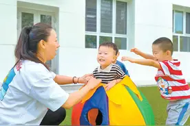 把优质教育办到群众心坎上——第三十九个教师节来临之际，记者走进乌鲁木齐新建学校、幼儿园图片