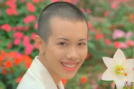 重刷三遍星爷唯一一部恐怖片后，果然发现不少细节，回魂夜不简单图片
