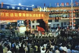 英国为阻止中国收回香港，准备了48颗原子弹，结果却被美国搅了局图片