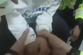 桦甸民警救助轻生少年：小伙，你听叔叔说......图片