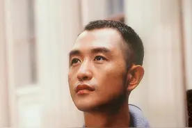 歌手高枫：28岁才走红，34岁突然离世，父母至今无法走出丧子之痛图片