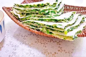 用头茬韭菜烙菜饼，是淄博人喜欢吃的一道面食图片