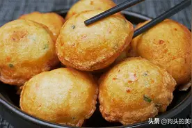 好吃的鸡蛋泡泡，不用和面不用醒，筷子搅一搅，三分钟出锅，真香图片