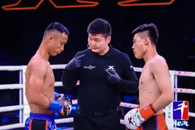 裁判员专访吕二飞 | 他是昆仑决裁判，遗憾是未能打一场昆仑决比赛图片