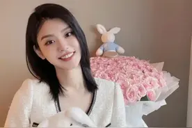 奚梦瑶：你笑人家没有婚礼，人家笑你只有婚礼，妥妥的人生大赢家图片