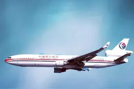 1993年，客机在大洋上空求救，美军基地同意迫降，机组却犹豫不决图片