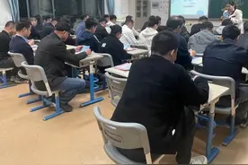 扎心了！杭州一所小学出10道题考全年级家长，40%的爸爸不及格，最低的考了10分图片