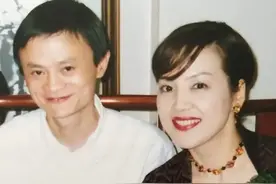 马云的梦中情人：“每当我想卖掉阿里巴巴时，是她给了我动力！”图片