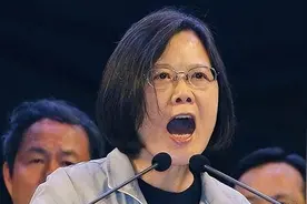台巡防艇刚入队使用，矛头就对准大陆同胞，扣押我船只及7名船员图片