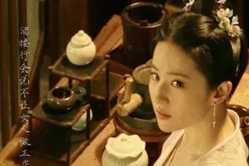 老公醉酒出上联“抱貂蝉，遇贵妃，问昭君，想西施”，下联更经典图片