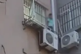 官方回应男孩遭家人棍打后跳下五楼：系家庭矛盾导致，孩子双腿骨折，是否处理家长待警方通报图片
