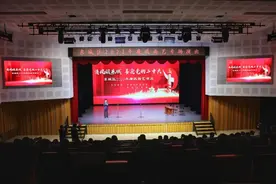 东城区举办“清风颂东城 喜迎党的二十大”廉政曲艺专场演出，涵养廉洁文化，弘扬正气清风图片