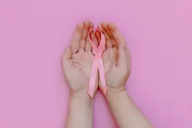 28岁女子确诊乳腺癌，这些日常习惯是致病导火索，你占了几条？图片