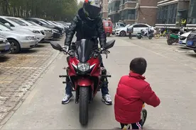 摩托车电瓶亏电打不着火怎么办？小马哥的五种方案轻松就能解决！图片