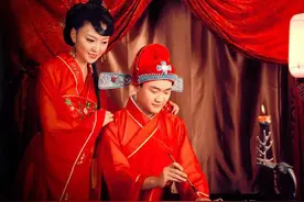 成语“东床快婿”，女婿只能睡东床吗？“快婿”快在哪里？图片