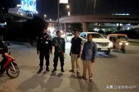 柬埔寨警方加强巡查夜间治安图片
