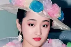 甜歌皇后：杨钰莹年轻时美照图片