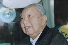 华国锋退休后，立下特殊家规：全家同桌吃饭，彼此要吃不同的饭菜图片