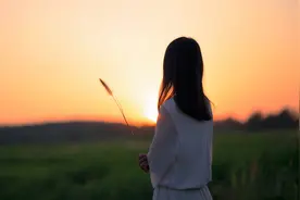 女人为你动了情，会让你接近这两个私密“禁区”图片