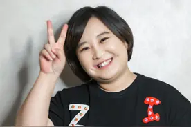 太突然了！200斤的贾玲瘦身成功，身材变苗条小肚子没了图片