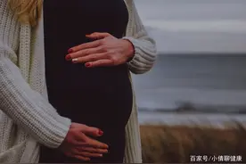 妇产科男医生面对女性隐私部位时，会觉得尴尬吗？听听医生怎么说图片
