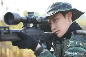 矫揉造作就别演军旅剧了，特战荣耀的三位女兵告诉你啥叫飒爽英姿图片