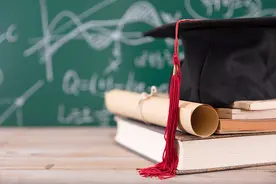 学位法草案初审：拟为规范学位授予提供有力法治保障图片