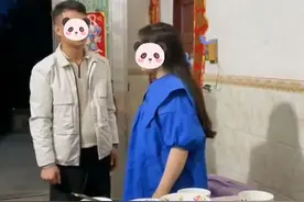 女子第一次去男朋友家，饭后男友让她洗碗：你勤快点我妈才会喜欢图片