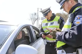 汽车违章后最晚多久收到短信？超过多少天才代表没有违章？图片