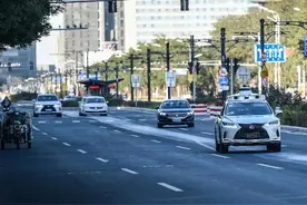 北京无人驾驶出租车将正式上路！图片