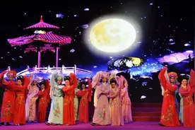 宋景明：吴大华的一把翁琴奏响出崇阳戏曲的天籁之音图片