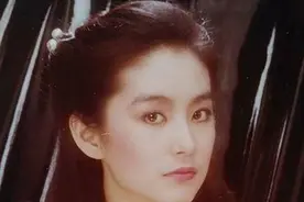 她是令张大千赞叹的台湾文艺女神，书法作品风格多变图片