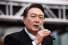 不怕中国了？64.5%韩国人支持干涉中国统一，他们到底有什么底气图片