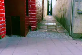 盘点全球奇葩的地名，有的街道名让人害羞，有的城市名让人大笑图片