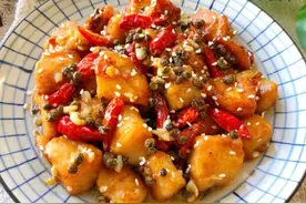 大厨教你做双椒巴沙鱼块，肉质鲜嫩，外焦里嫩，香辣可口图片
