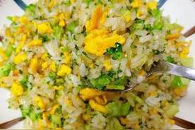 孩子挑食，推荐10道美食炒饭，荤素搭配适合孩子营养吸收，请收藏图片
